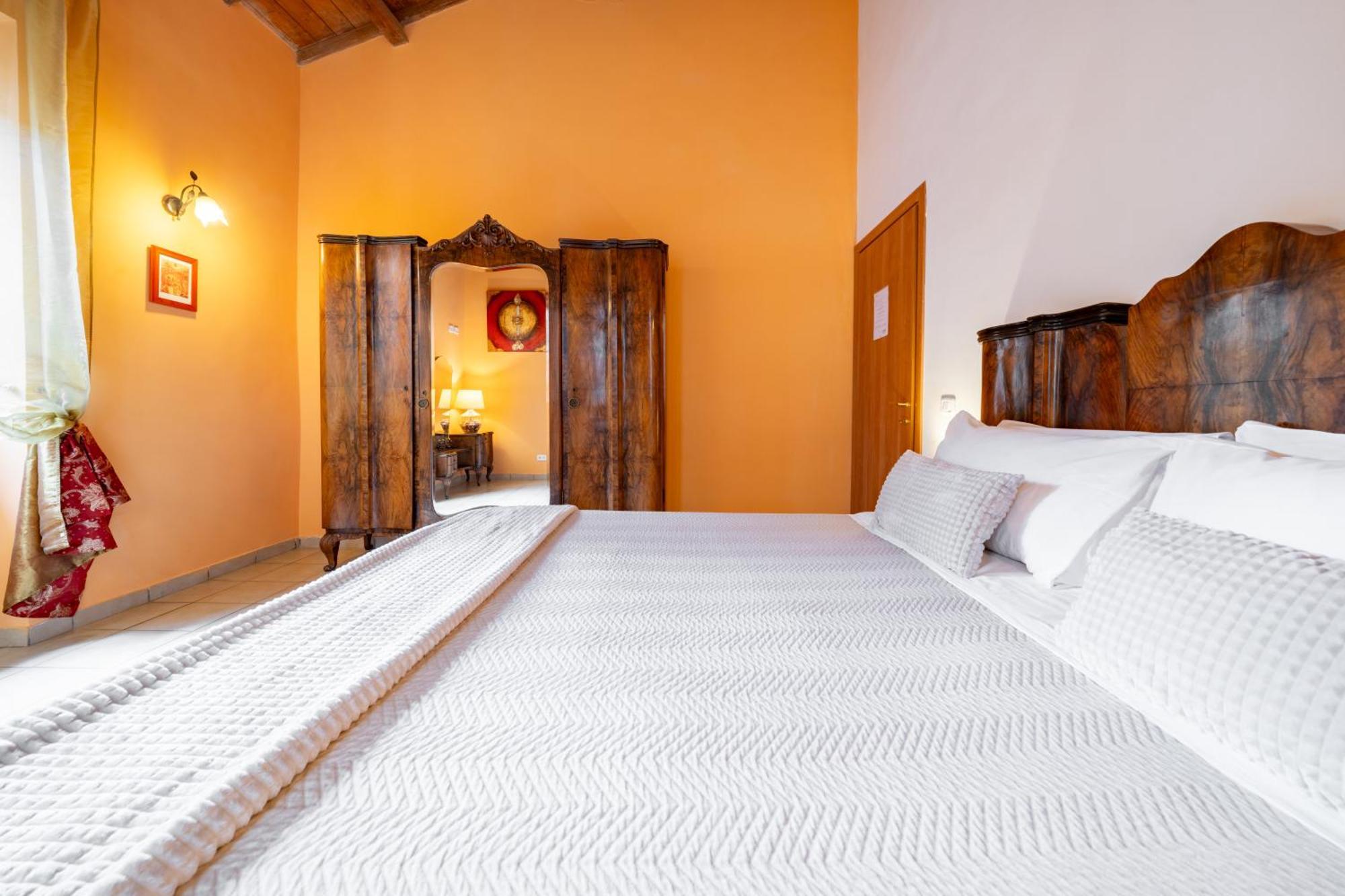 La Suite Del Borgo Viterbo Exterior photo