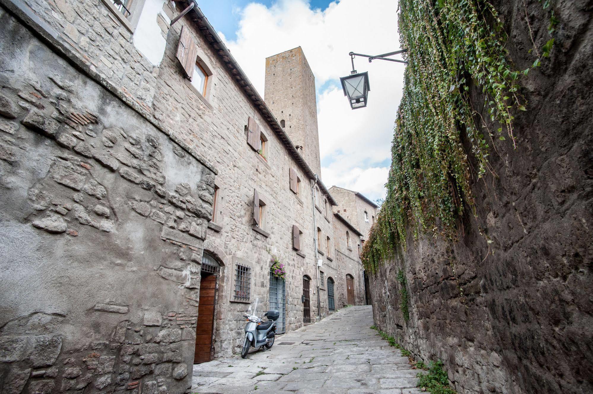 La Suite Del Borgo Viterbo Exterior photo