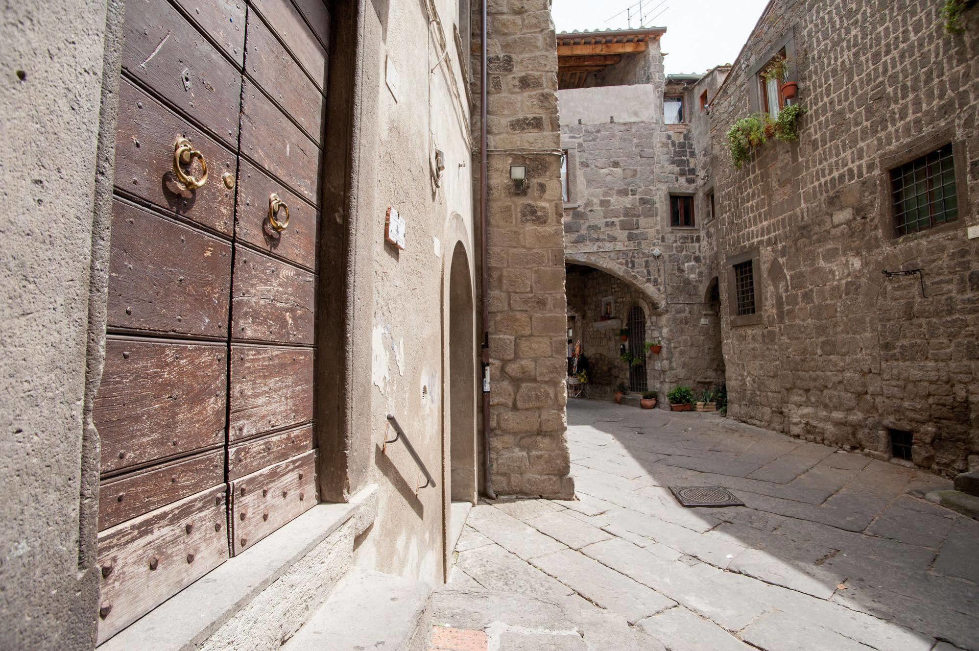 La Suite Del Borgo Viterbo Exterior photo