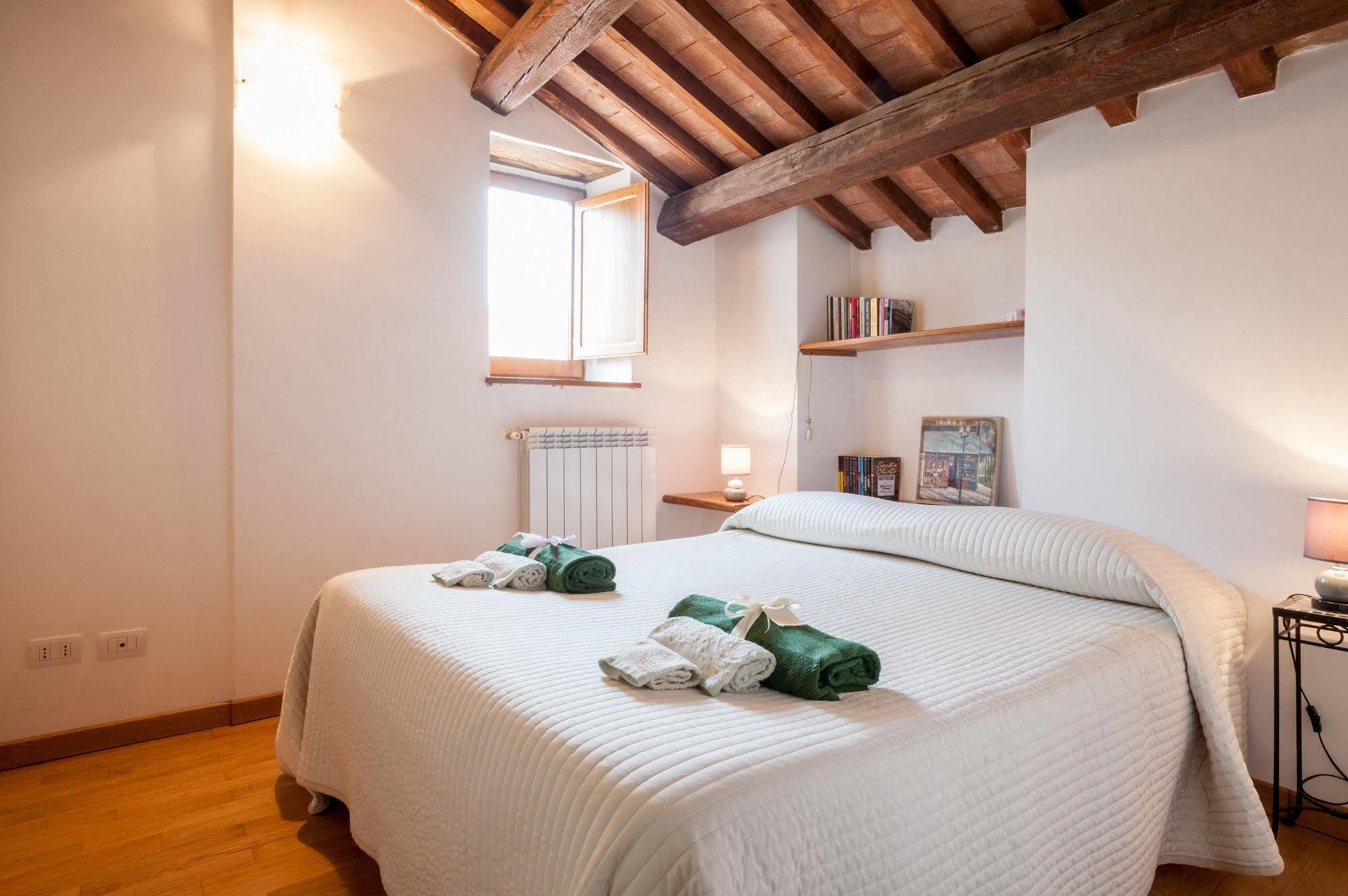 La Suite Del Borgo Viterbo Exterior photo